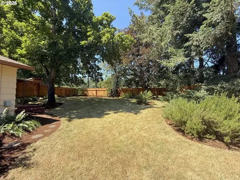 4910 Whiteaker Street Eugene OR 97405