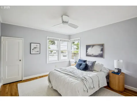 5234 NE Multnomah Street Portland OR 97213