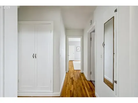 5234 NE Multnomah Street Portland OR 97213