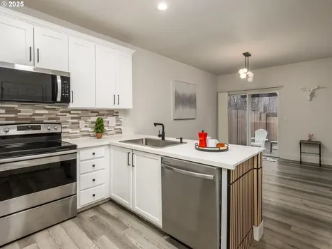 18067 SW Niks Drive Beaverton OR 97003