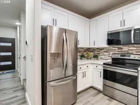 18067 SW Niks Drive Beaverton OR 97003