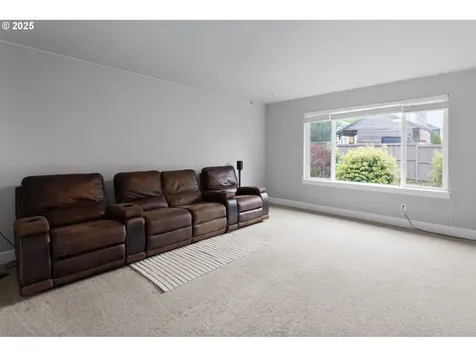 13199 SE Gateway Drive Happy Valley OR 97086
