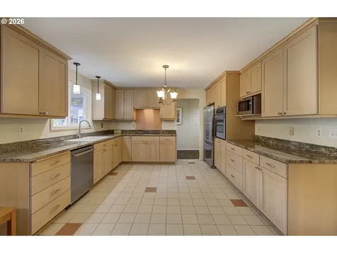 2320 NE 110th Place Vancouver WA 98686