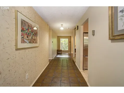 2320 NE 110th Place Vancouver WA 98686