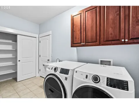 25294 Jake Street Veneta OR 97487