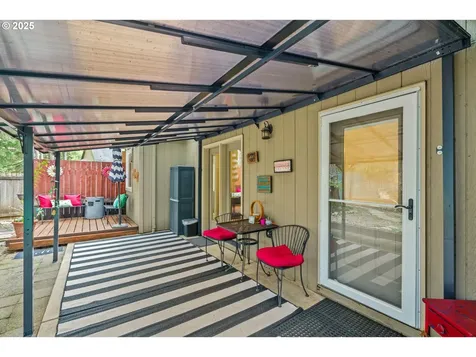 25294 Jake Street Veneta OR 97487