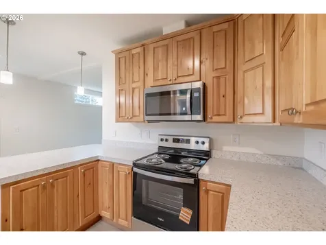 3223 Comber Court Salem OR 97305