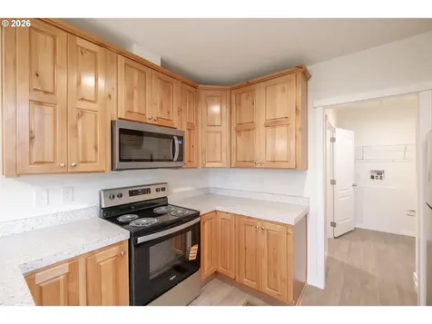 3223 Comber Court Salem OR 97305