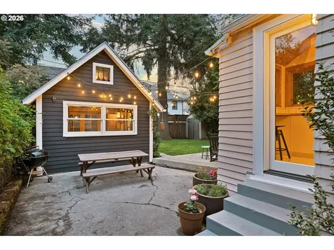 5335 NE Mallory Avenue Portland OR 97211