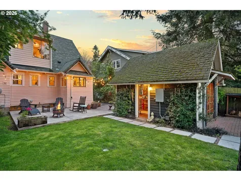 5335 NE Mallory Avenue Portland OR 97211