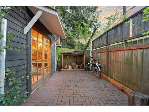 5335 NE Mallory Avenue Portland OR 97211