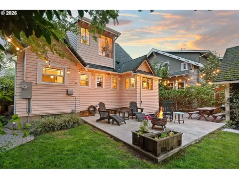 5335 NE Mallory Avenue Portland OR 97211