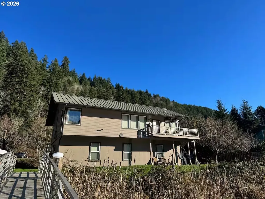 10298 Highway 126 Mapleton OR 97453