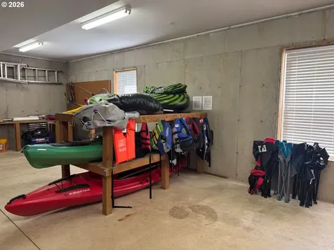 10298 Highway 126 Mapleton OR 97453