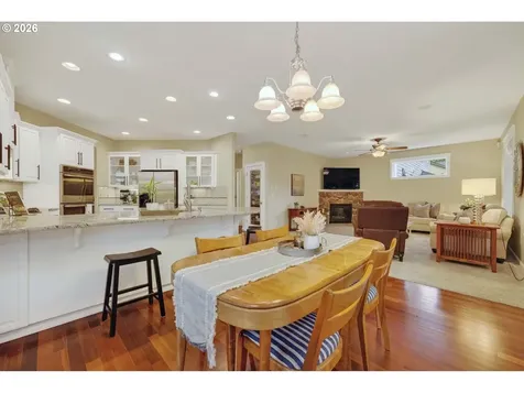 301 NW 152nd Street Vancouver WA 98685