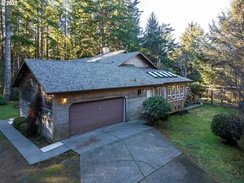47466 Fern Ridge Road Langlois OR 97450