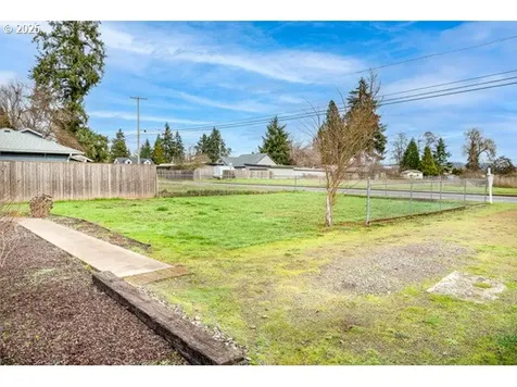 1750 Taney Street Eugene OR 97402