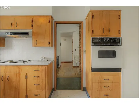 14045 NE Sacramento Street Portland OR 97230
