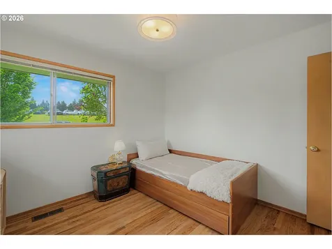 14045 NE Sacramento Street Portland OR 97230