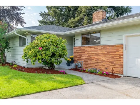 14045 NE Sacramento Street Portland OR 97230