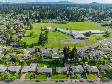 14045 NE Sacramento Street Portland OR 97230
