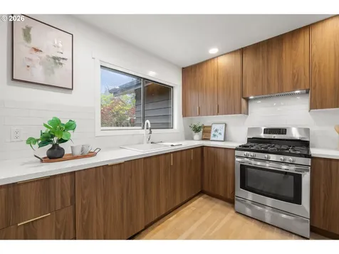 5431 SW 53rd Avenue Portland OR 97221