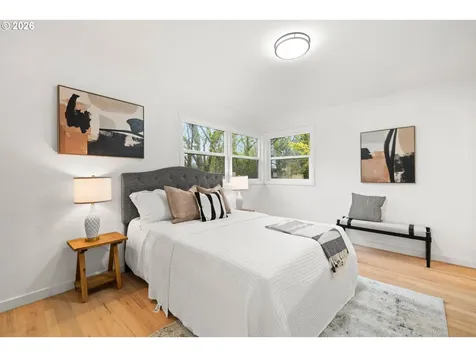 5431 SW 53rd Avenue Portland OR 97221