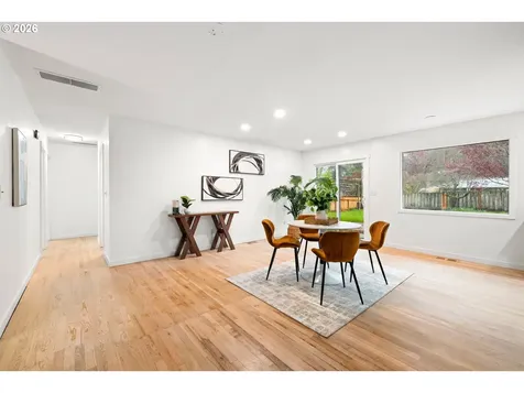 5431 SW 53rd Avenue Portland OR 97221