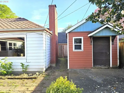7425 N Chase Avenue Portland OR 97217