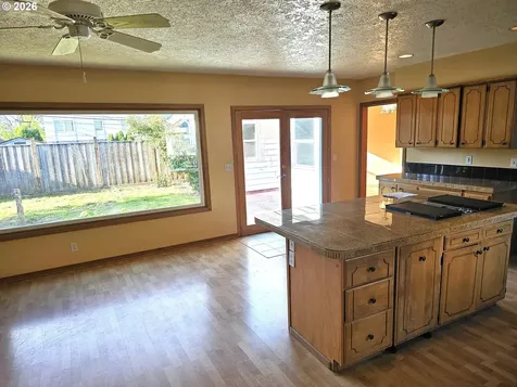 7425 N Chase Avenue Portland OR 97217
