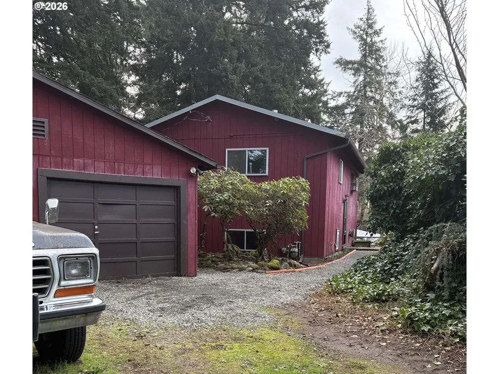 1742 SE 142nd Place Portland OR 97233