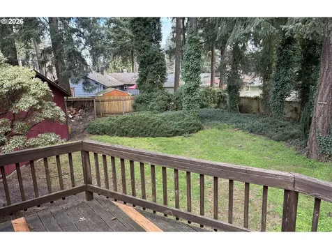 1742 SE 142nd Place Portland OR 97233