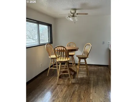 1742 SE 142nd Place Portland OR 97233
