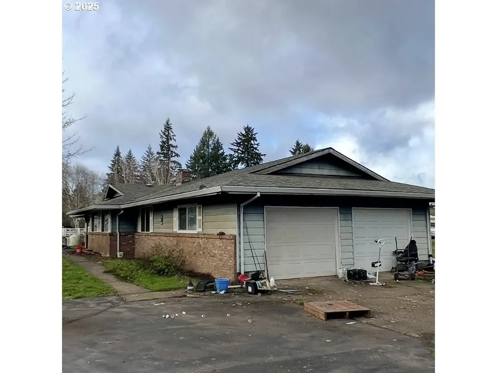 11155 SE Clair Lane Dayton OR 97114