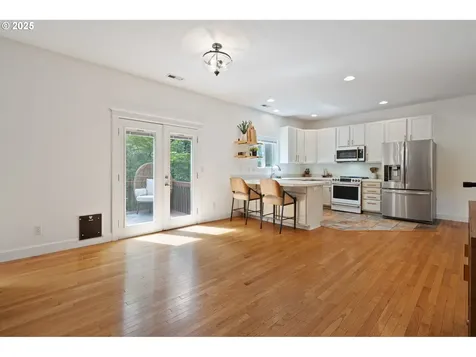 2386 W 9th Street Washougal WA 98671