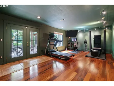 2386 W 9th Street Washougal WA 98671