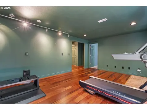 2386 W 9th Street Washougal WA 98671