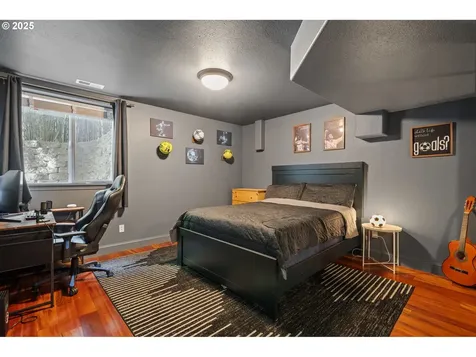2386 W 9th Street Washougal WA 98671