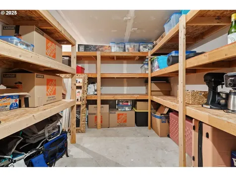 2386 W 9th Street Washougal WA 98671
