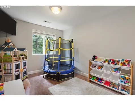 2386 W 9th Street Washougal WA 98671