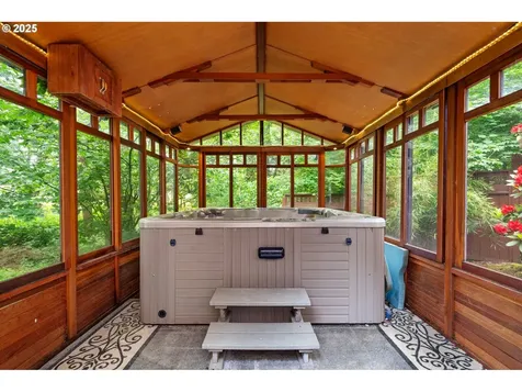 2386 W 9th Street Washougal WA 98671