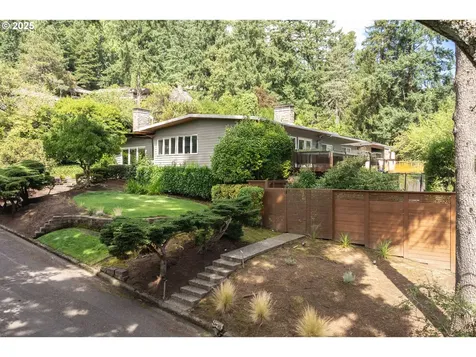 3840 SW Martins Lane Portland OR 97239