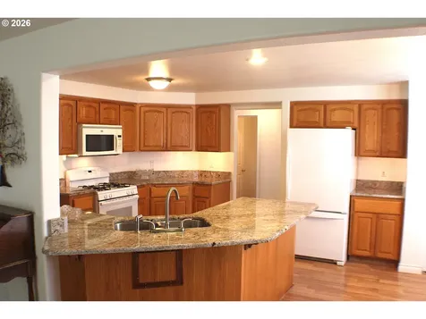 439 Chandler Drive Roseburg OR 97471