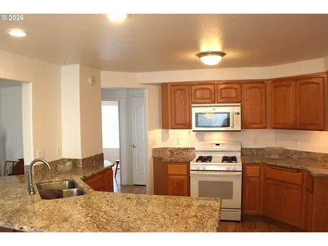 439 Chandler Drive Roseburg OR 97471