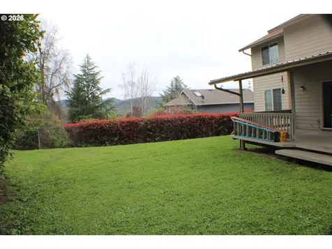 439 Chandler Drive Roseburg OR 97471