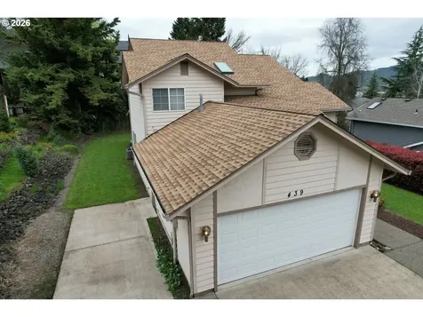 439 Chandler Drive Roseburg OR 97471