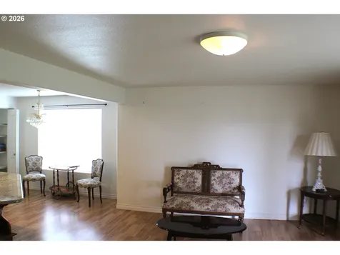 439 Chandler Drive Roseburg OR 97471