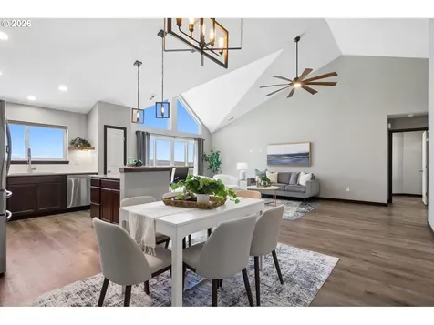 8278 SE Sky Vista Drive Amity OR 97101
