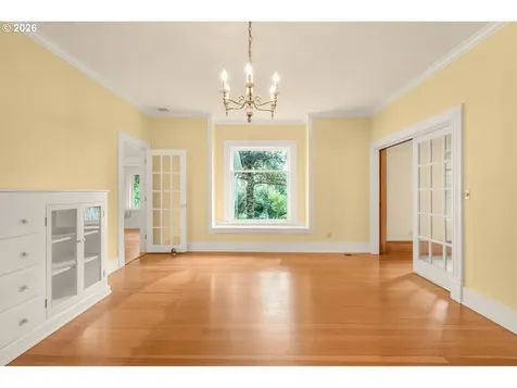 608 Locust Street Oakland OR 97462