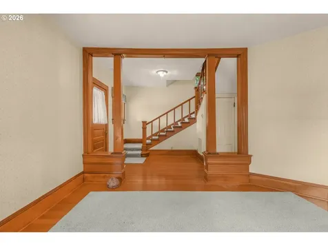 608 Locust Street Oakland OR 97462
